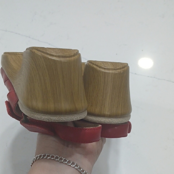 Alegria Red Women's Mules Sz6 Leather Upper And Linning New Without Tag Or Box - Picture 10 of 10
